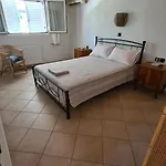 Greece - Holidays & Long - 2 Tolofón