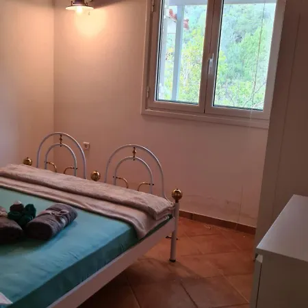 Villa Greece - Holidays & Long - 2 Tolofon