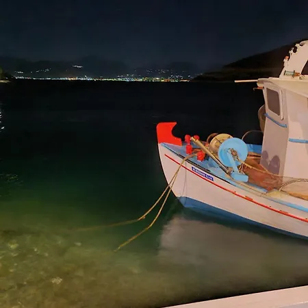 Βίλα Greece - Holidays & Long - 2 *